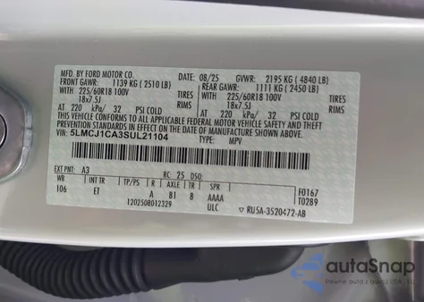 2025 Lincoln Corsair Premiere z USA, uszkodzony, nr VIN 5LMCJ1CA3SUL21104